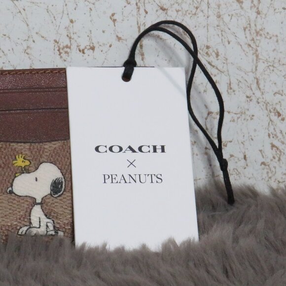 Coach Snoopy Slim Card Case (Tan) - Picture 3 of 3